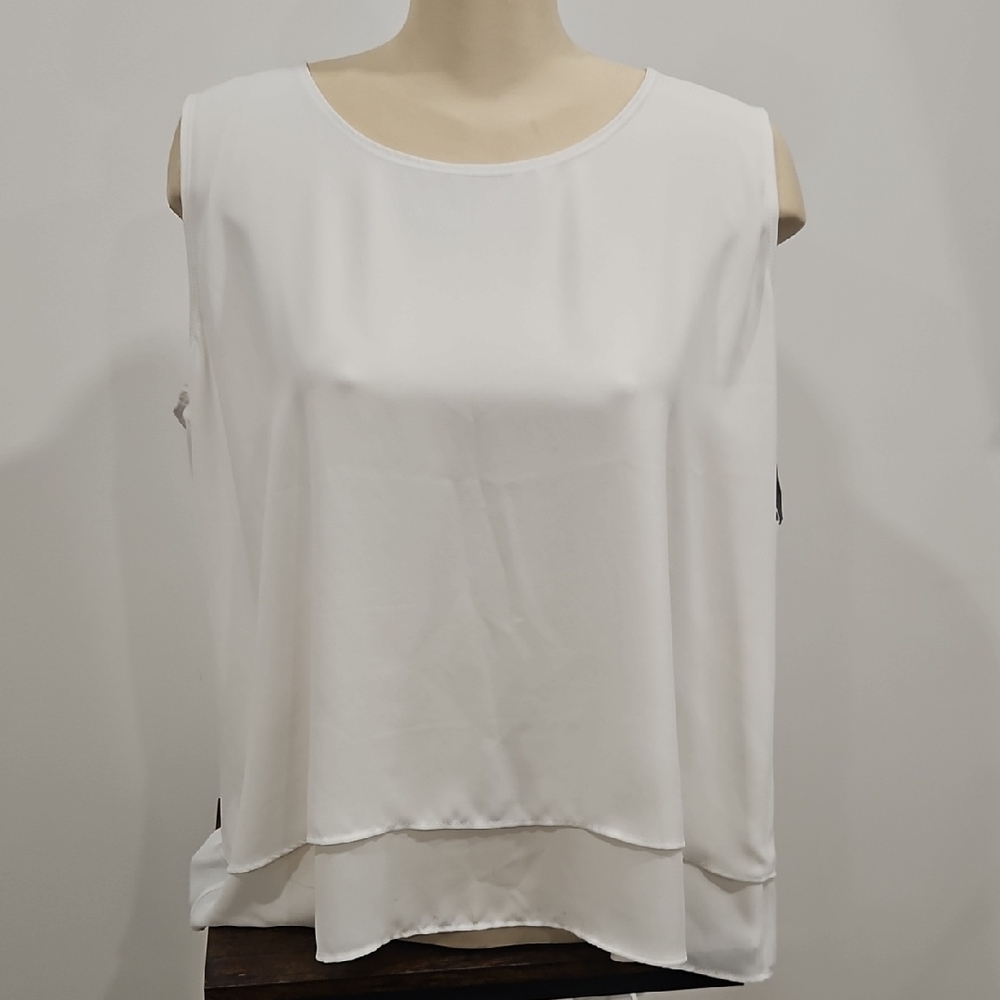 NWT Artex Chic White Layered Blouse